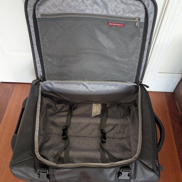 Eagle Creek Flatbed Carry-On Rollaboard 20" Wheeled Duffel, 38L - Picture 16 of 16